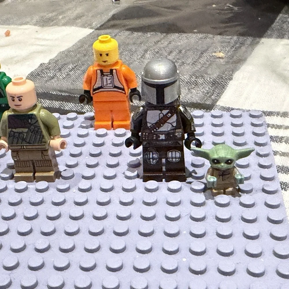 LEGO Star Wars Minifigure Lot with Grogu & Rancor Arm